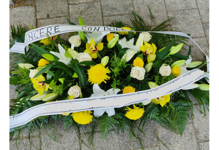 Aranjament Funerar Orhidee si Crini F226